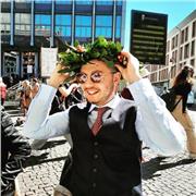 Se cerchi un insegnante sono disposto ad aiutarti!